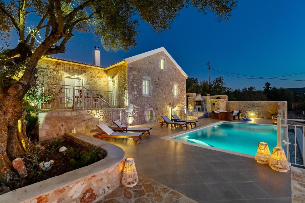 Fiscardo Luxury Stone Villa Alex ,With Sunset View! ฟิสคาร์โด ภายนอก รูปภาพ